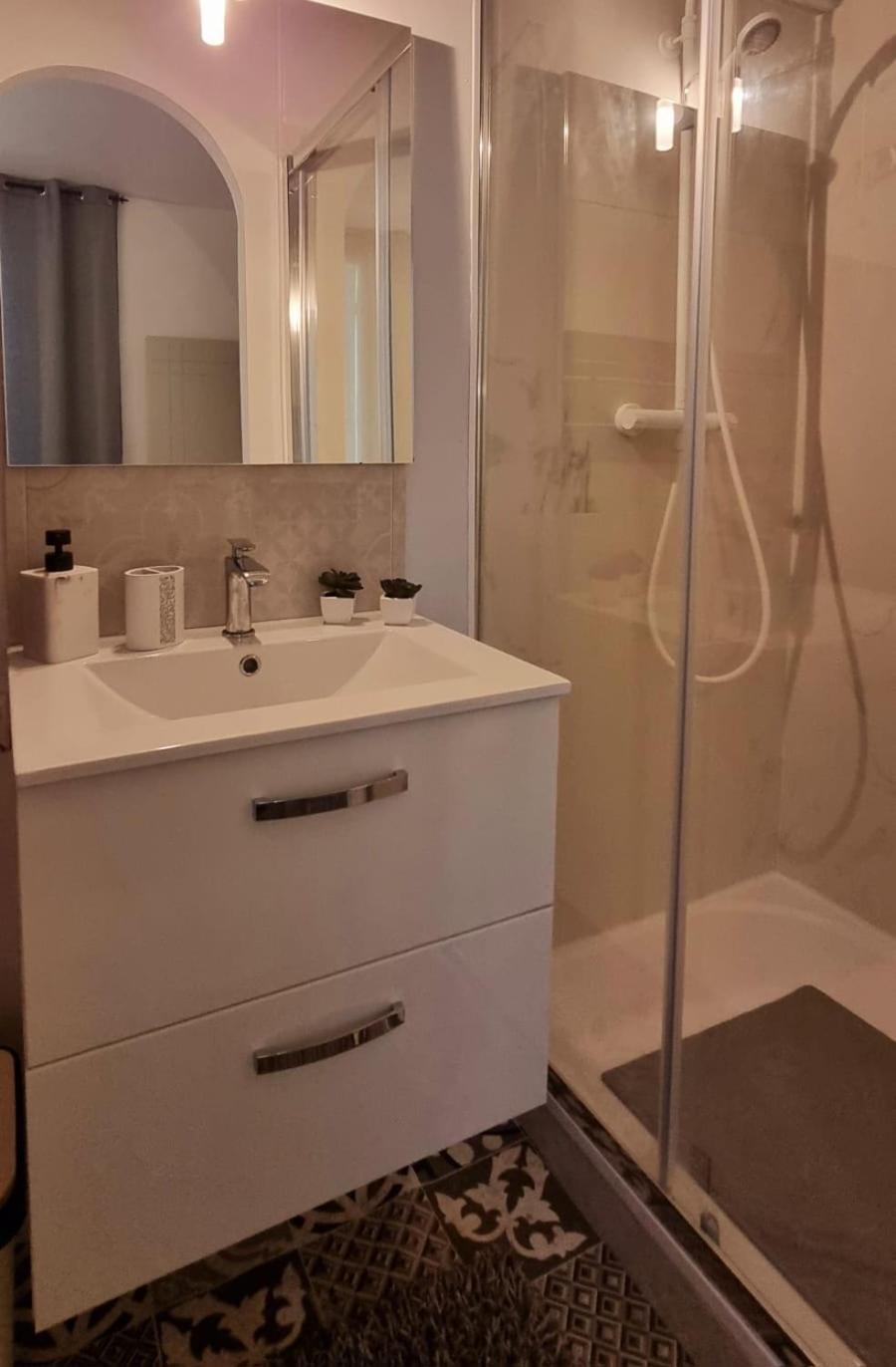 Barreau Hotel Libourne Exterior photo